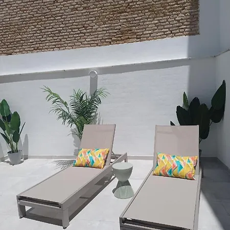 Appartement Pop Art Historia De Conde Negro Con Patio Privado