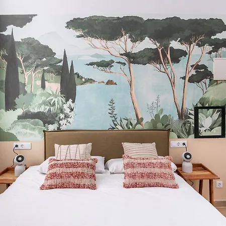 Appartement Pop Art Historia De Conde Negro Con Patio Privado